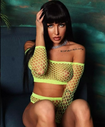 💃🌹
Мои услуги обширны и разнообразны, я готова на все ради твоего удовольствия. Позволь мне показать тебе грани наслаждения и побаловать тебя своими нежными руками и прекрасным телом. 💋🔥
У меня есть отличные отзывы от моих постоянных клиентов - они ценят не только мою красоту, но и внимание к деталям, мою чуткость и абсолютную конфиденциальность. 🔐🌺
Если тебе интересны мои фото, то ты найдешь их много на моей странице. Я уверена, они понравятся тебе и пробудят в тебе желание встретиться со мной. 📸💖
Так что не теряй время и скорее созвонись со мной, чтобы погрузиться в мир наслаждения вместе. Я уже жду тебя, мой незабываемый любовник! 😉🌹 2421, 23 года